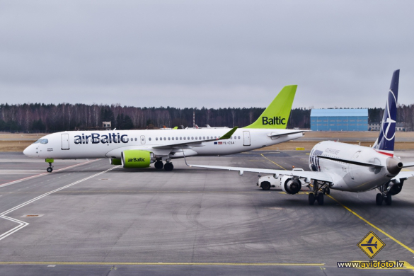 Bombardier CSeries CS300 (BD-500-1A11)